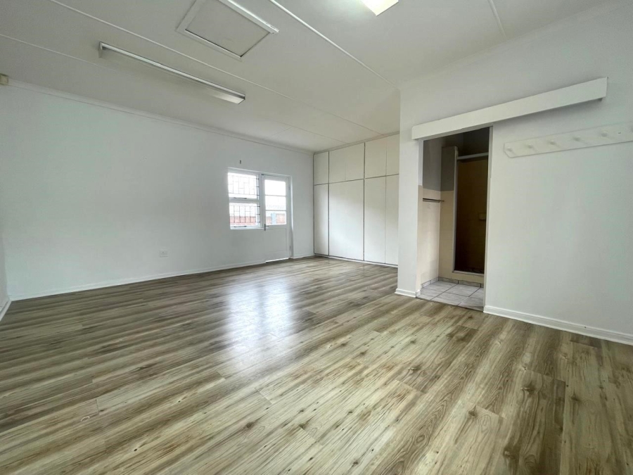 4 Bedroom Property for Sale in Mossel Bay Central Western Cape